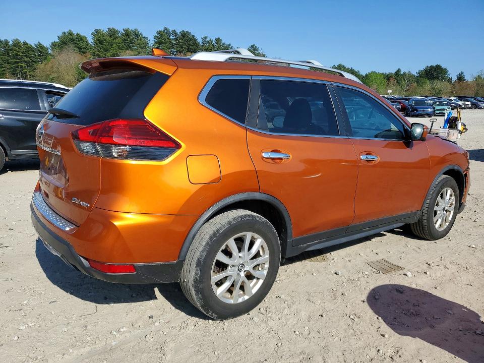 NISSAN ROGUE SV 2016