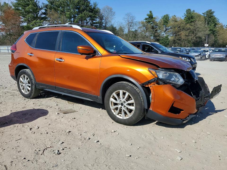 NISSAN ROGUE SV 2016