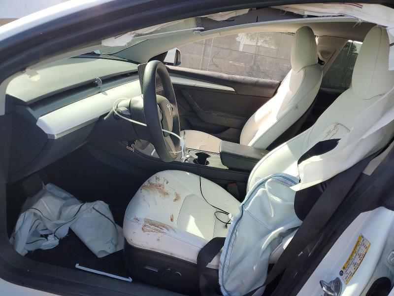 TESLA MODEL 3 2023