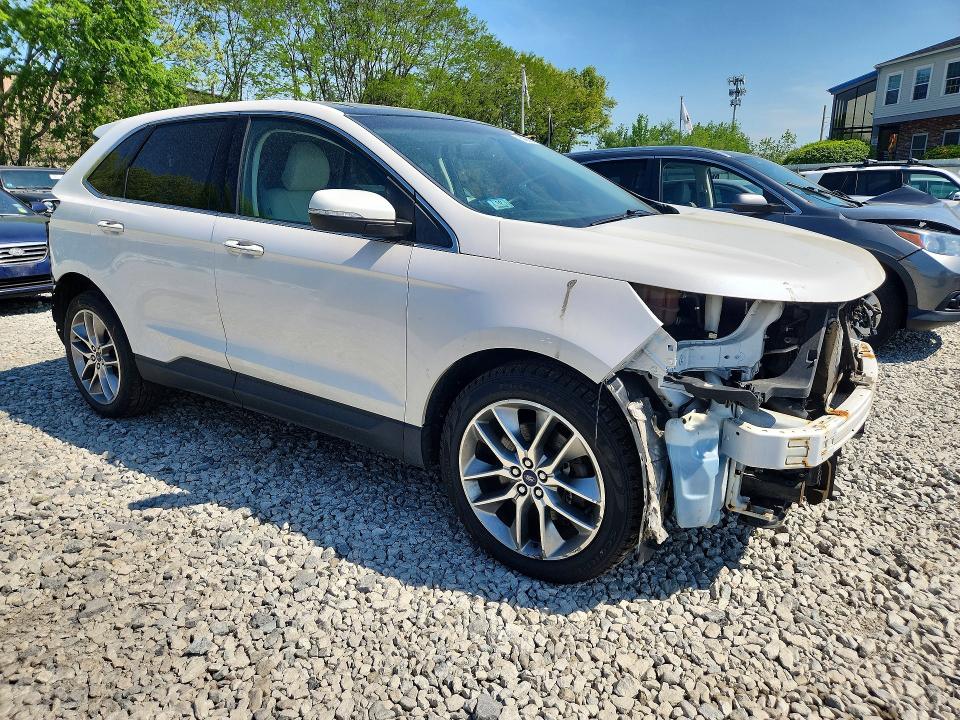 FORD EDGE TITANIUM 2016
