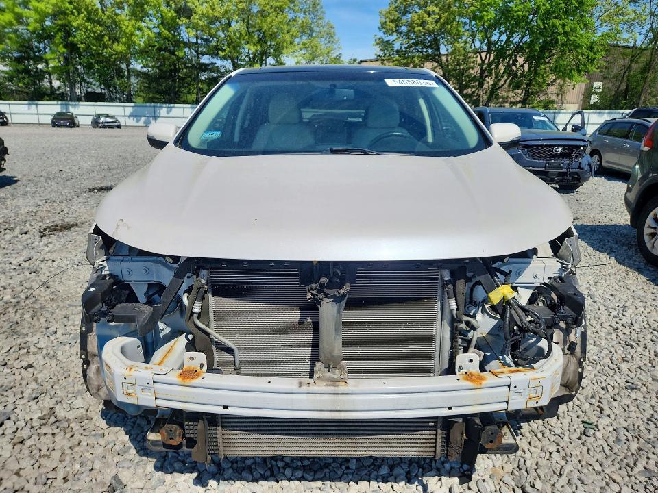 FORD EDGE TITANIUM 2016