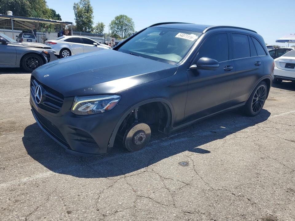 MERCEDES-BENZ GLC 300 AMG 2017
