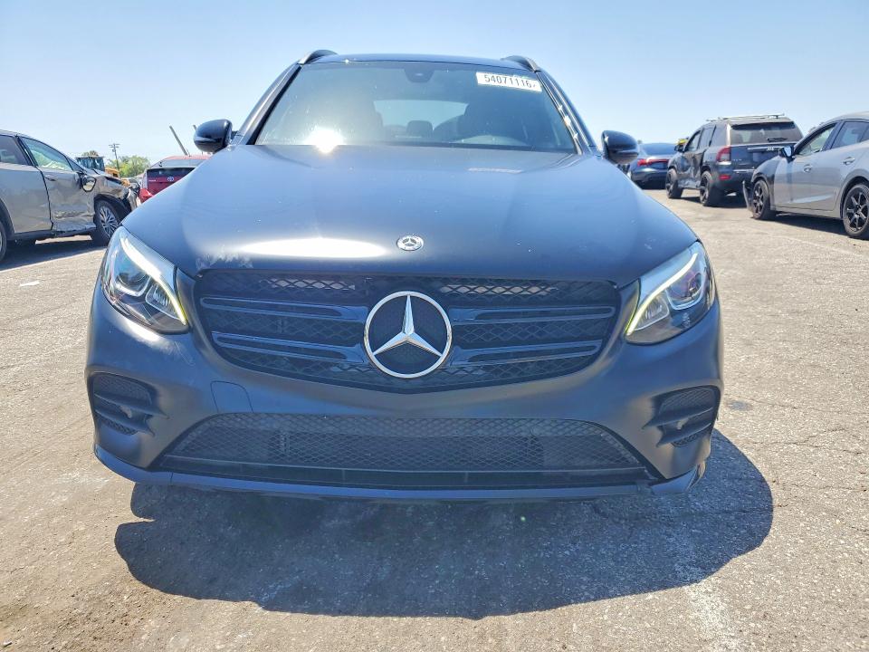 MERCEDES-BENZ GLC 300 AMG 2017