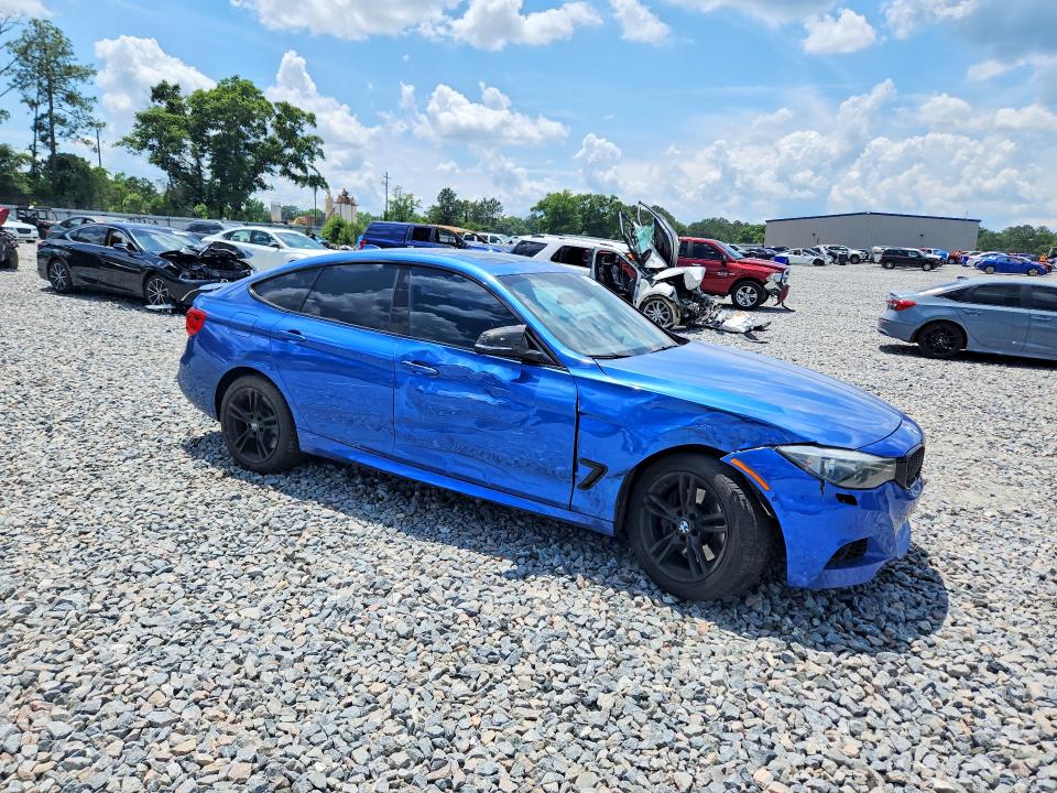 BMW 328 XI GT 2015