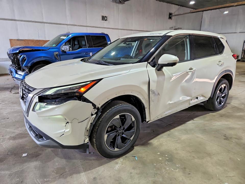 NISSAN ROGUE SV 2020