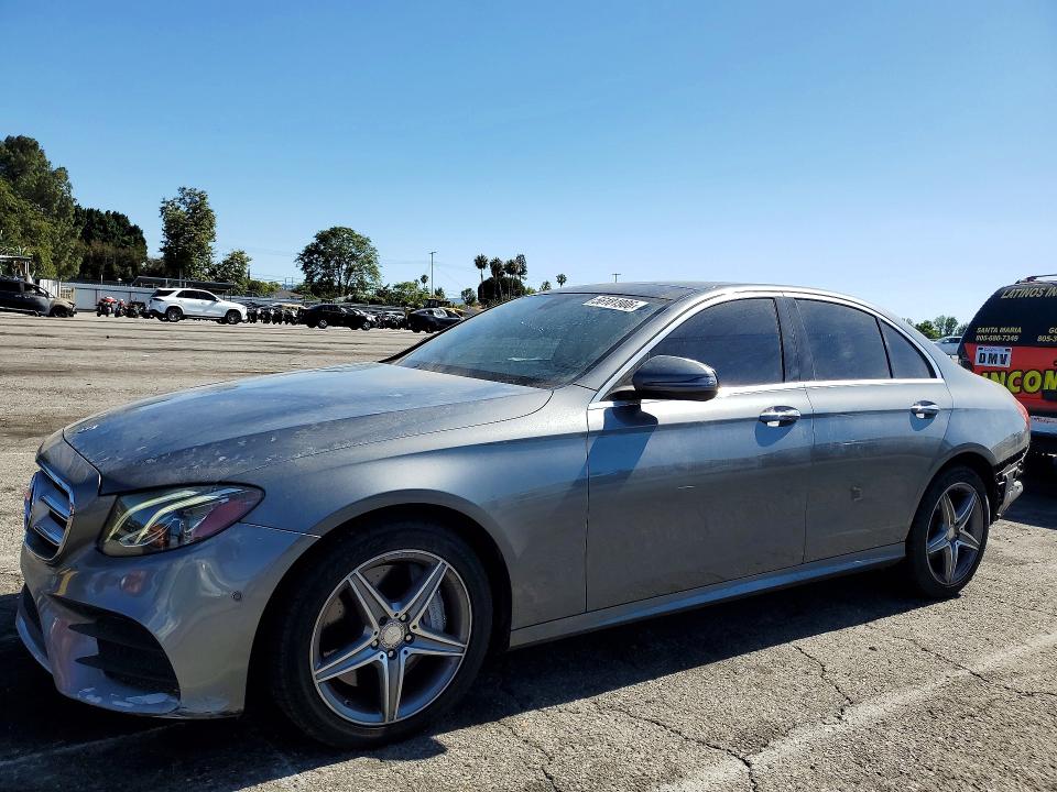 MERCEDES-BENZ AMG E 300 2016