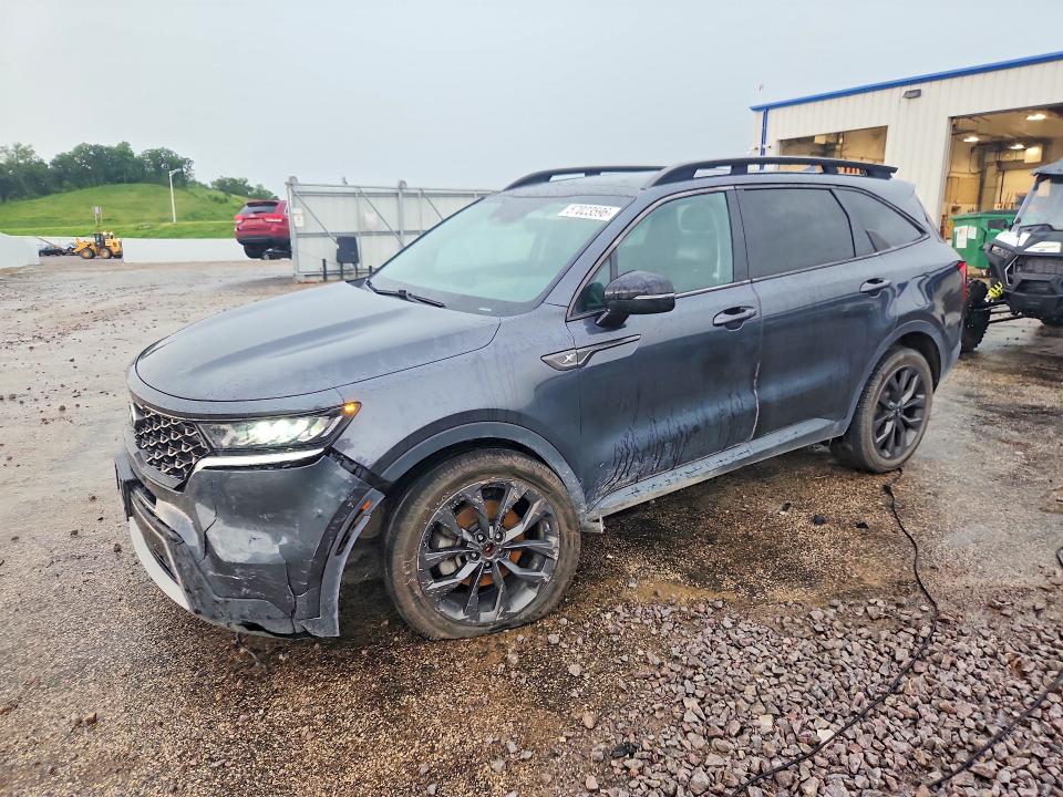 KIA SORENTO EX 2021