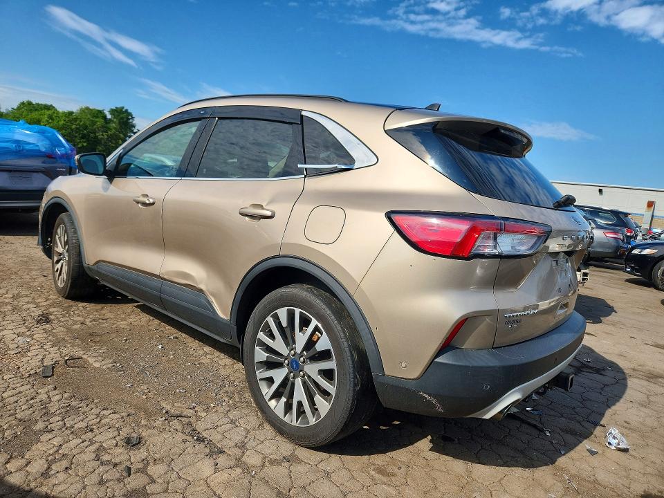 FORD ESCAPE TITANIUM 2019