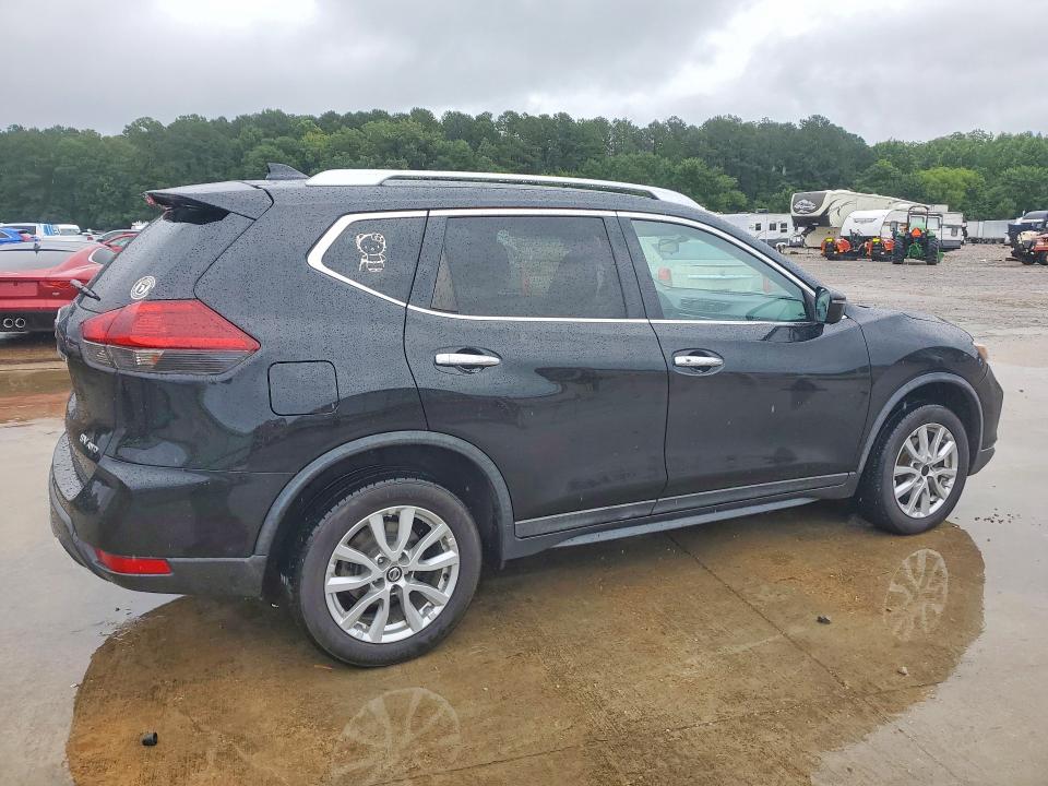 NISSAN ROGUE SV 2018