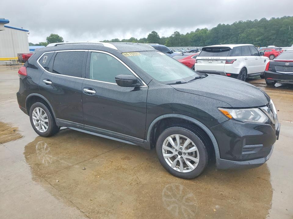 NISSAN ROGUE SV 2018