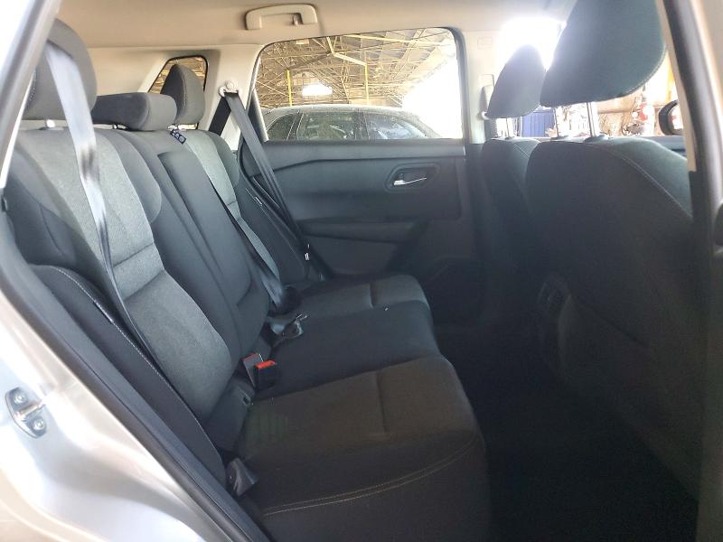 NISSAN ROGUE SV 2024