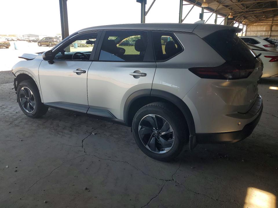 NISSAN ROGUE SV 2024