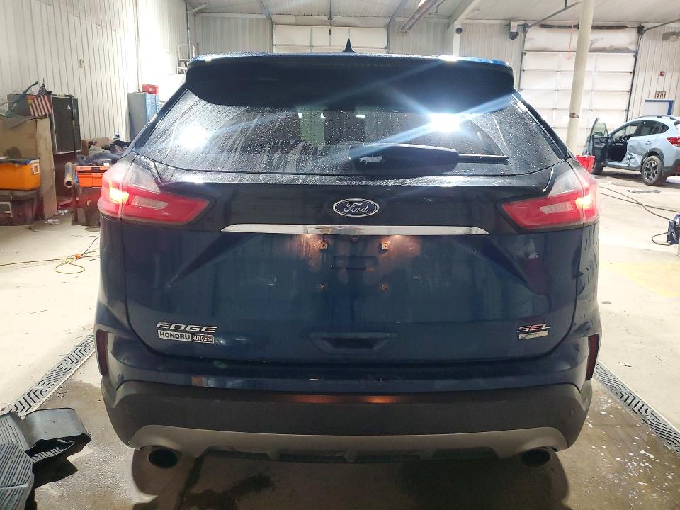 FORD EDGE SEL 2019