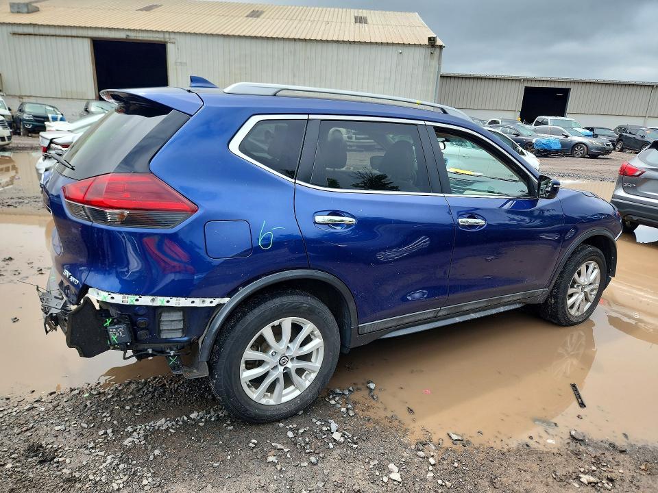 NISSAN ROGUE SV 2017