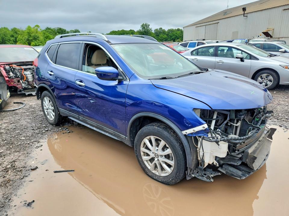 NISSAN ROGUE SV 2017