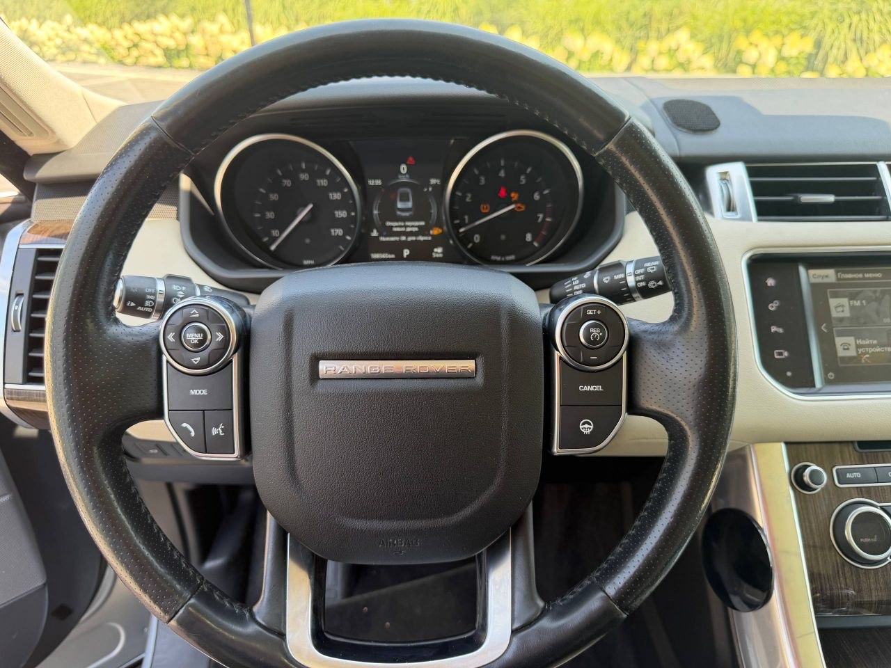 Land Rover Range Rover HSE 2016
