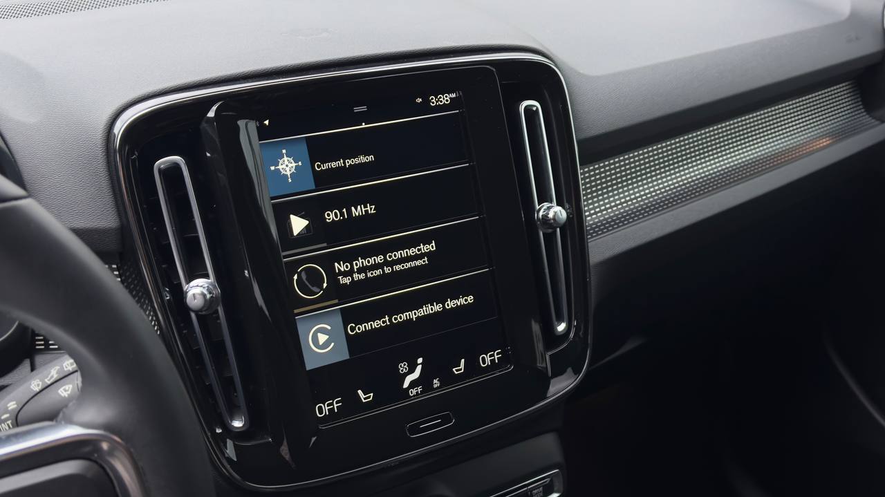 VOLVO XC40 T5 R-DESIGN 2021