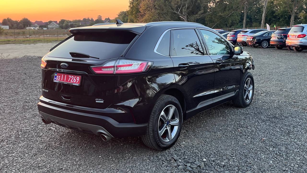 FORD EDGE SEL 2019