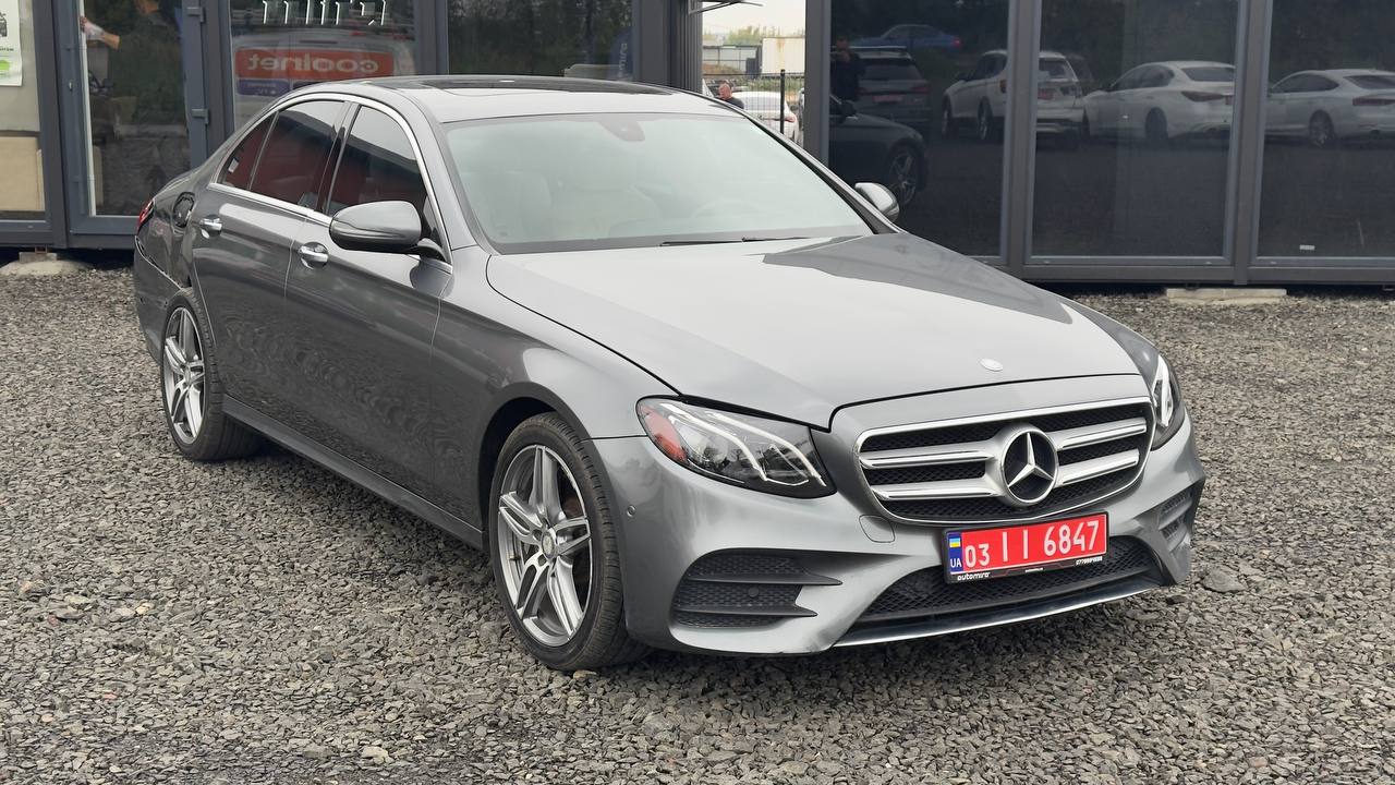 MERCEDES-BENZ E 300 2016