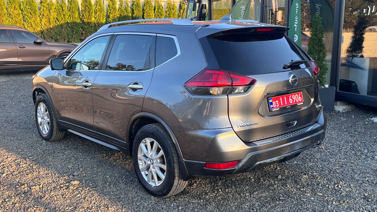 NISSAN ROGUE SV 2016
