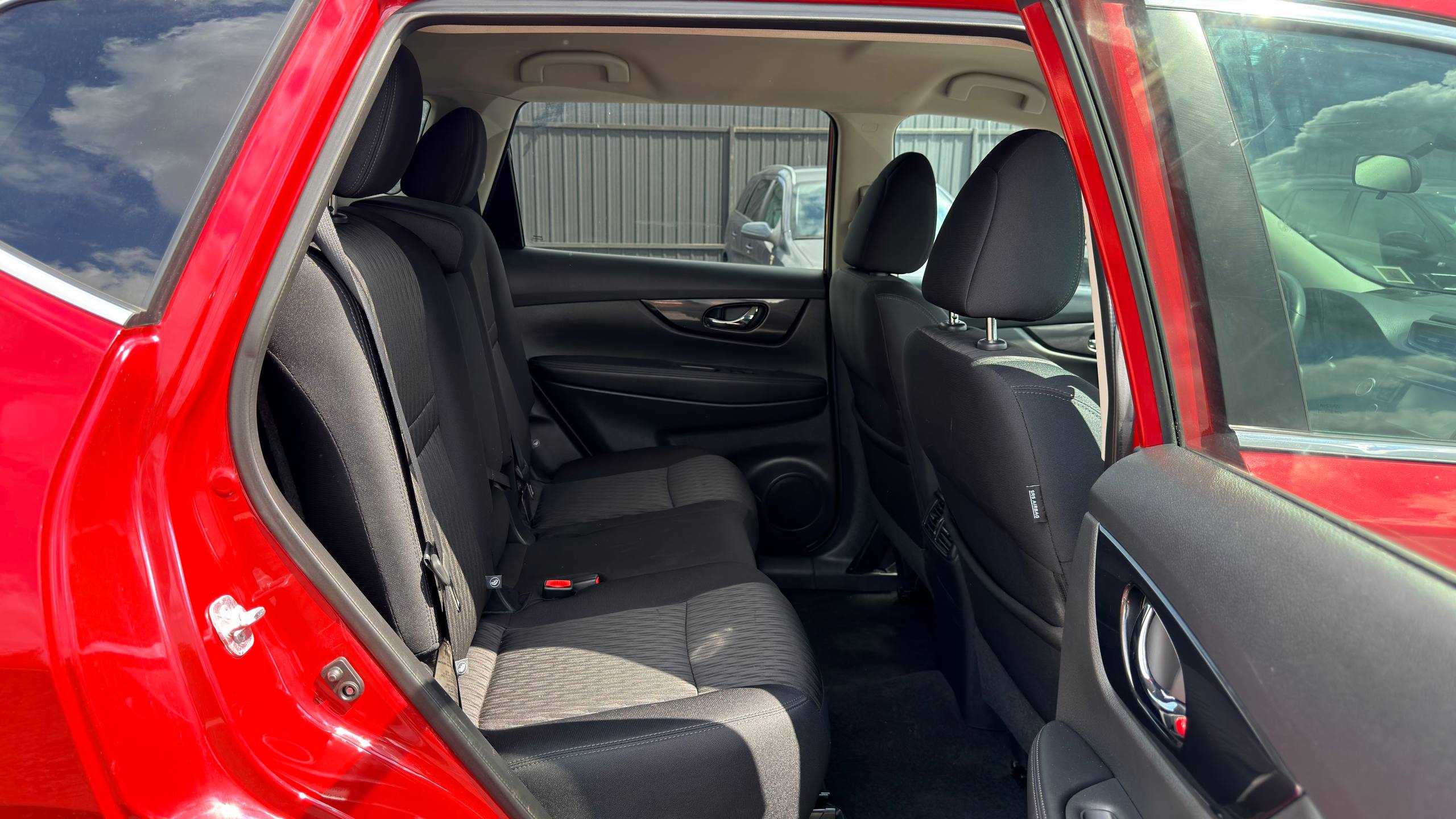 NISSAN ROGUE SV 2016
