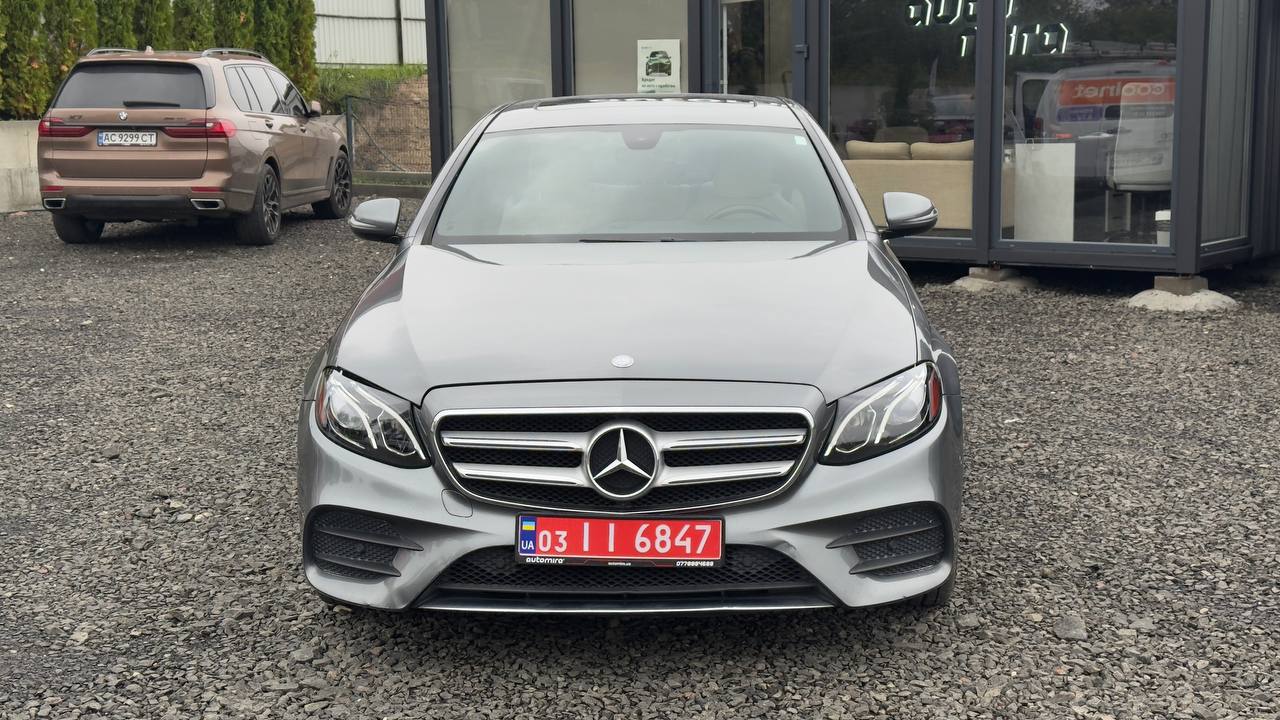 MERCEDES-BENZ E 300 2016