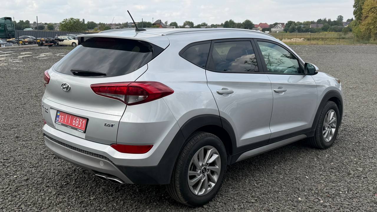 HYUNDAI TUCSON ECO 2016