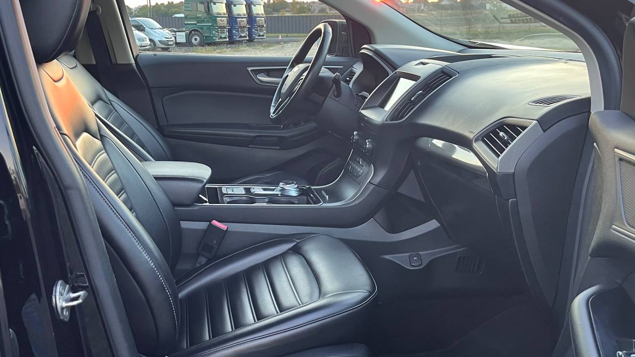 FORD EDGE SEL 2019