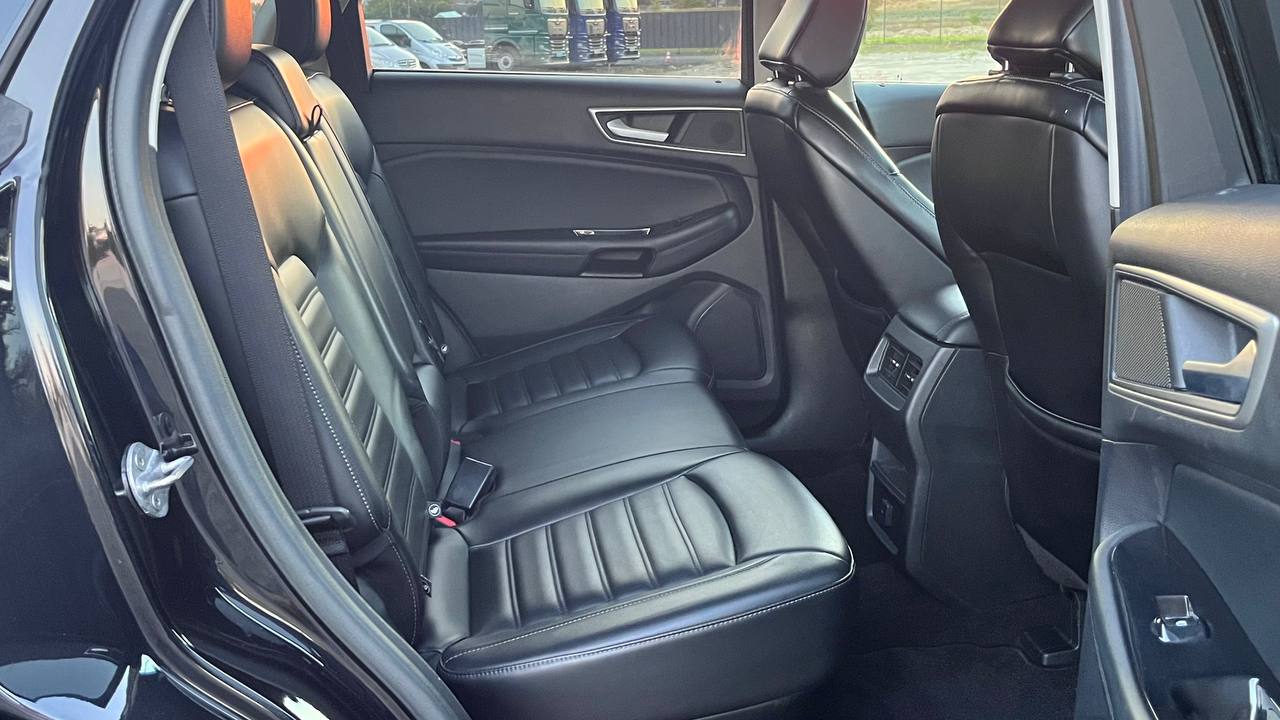 FORD EDGE SEL 2019