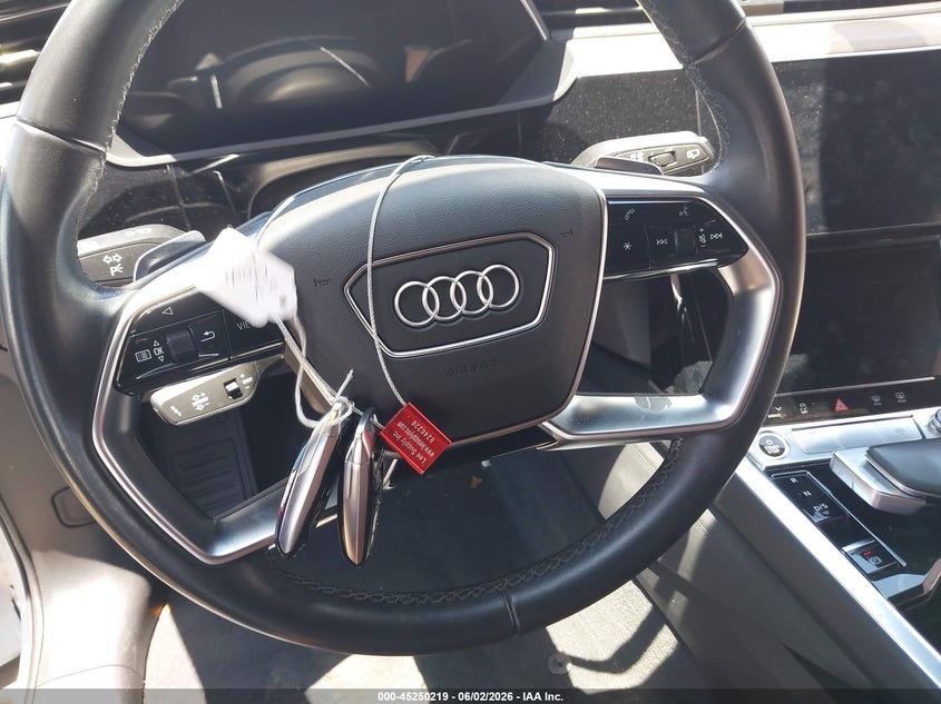 Audi Q8 E-Tron Quattro Premium Plus 2023