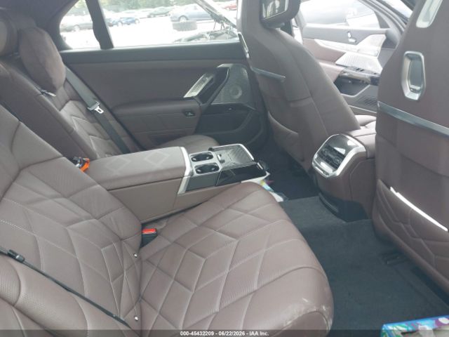 BMW I7 XDRIVE 60 2023