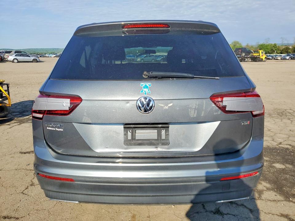 VOLKSWAGEN TIGUAN S 2017