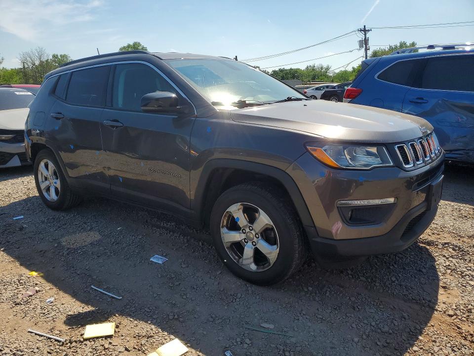 JEEP COMPASS LATITUDE 2017