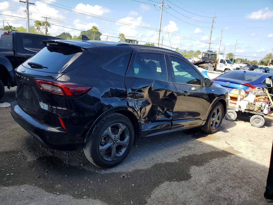 FORD ESCAPE ST LINE 2024