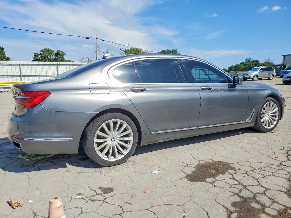 BMW 740 I 2015