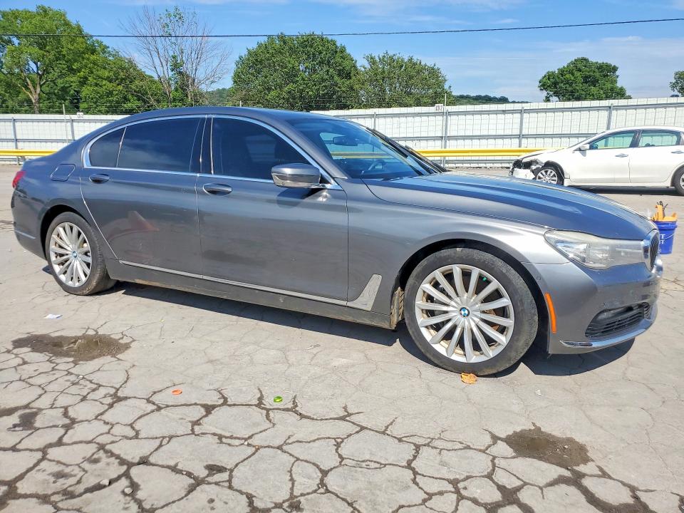 BMW 740 I 2015