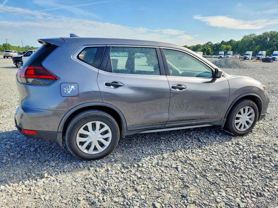NISSAN ROGUE SV 2018