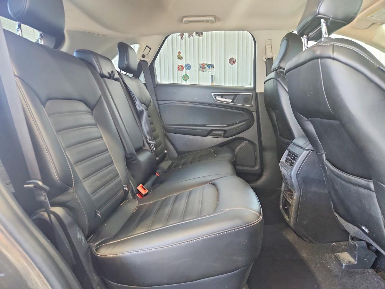 FORD EDGE SEL 2021