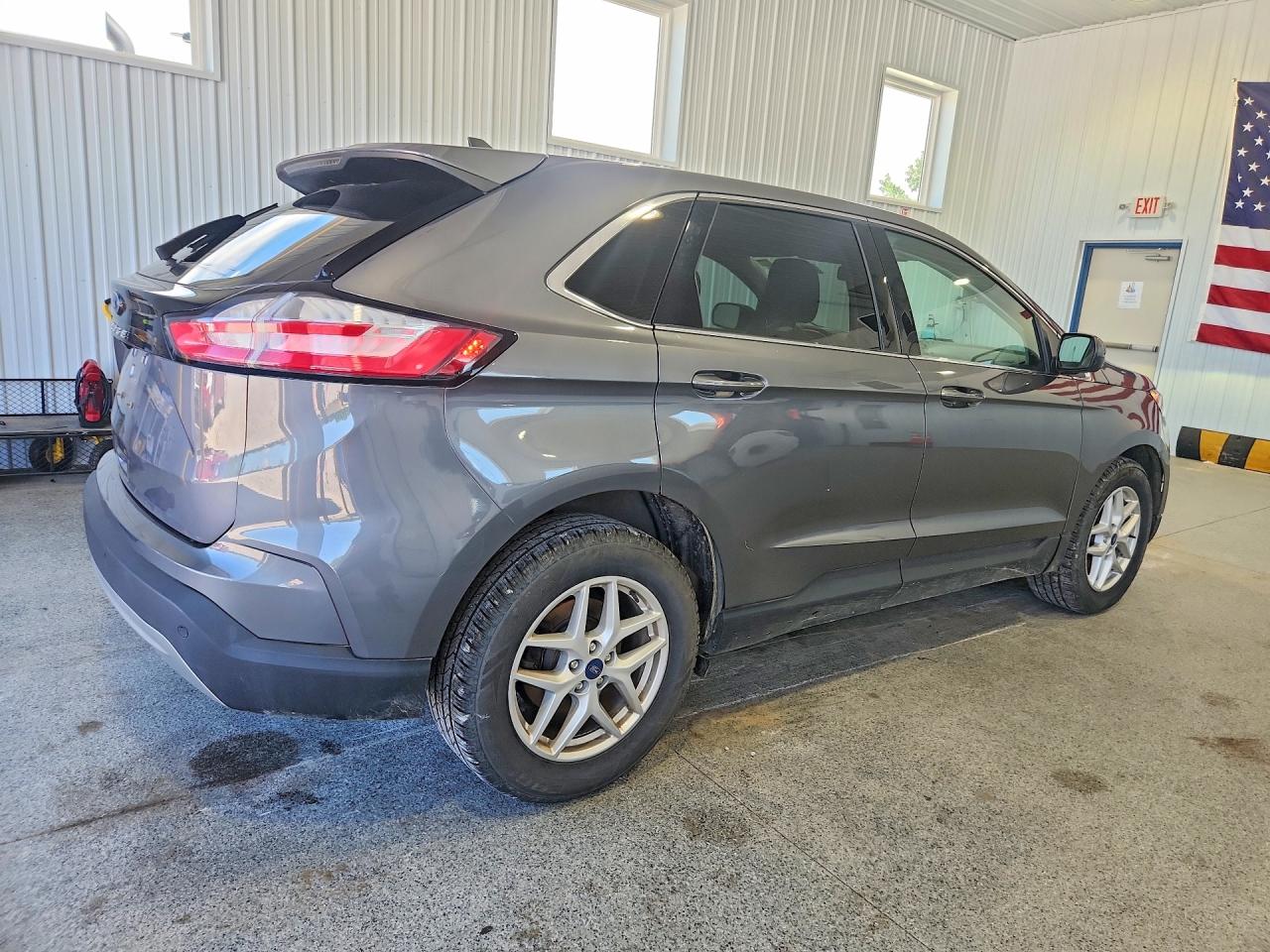 FORD EDGE SEL 2021
