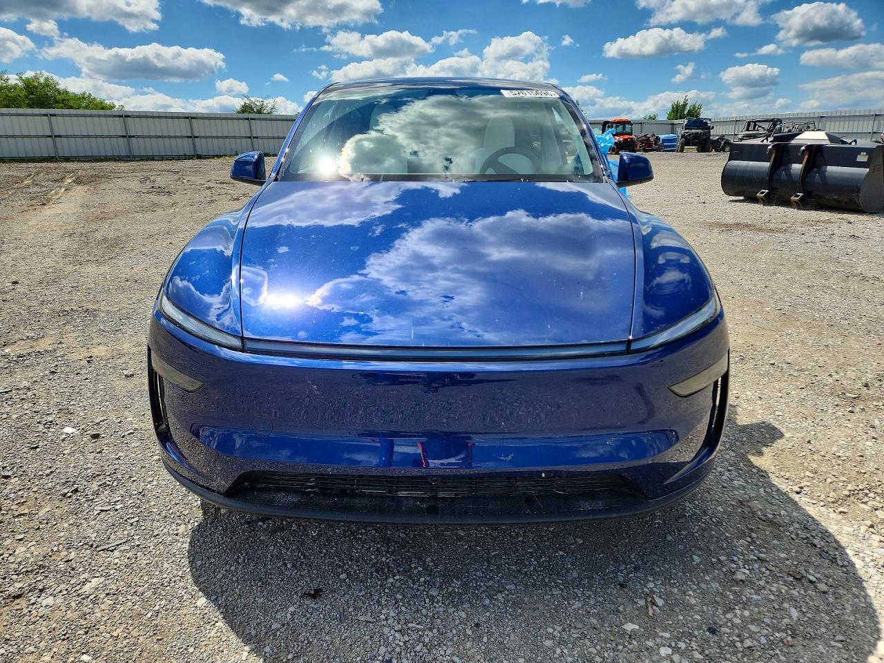 TESLA MODEL Y 2025