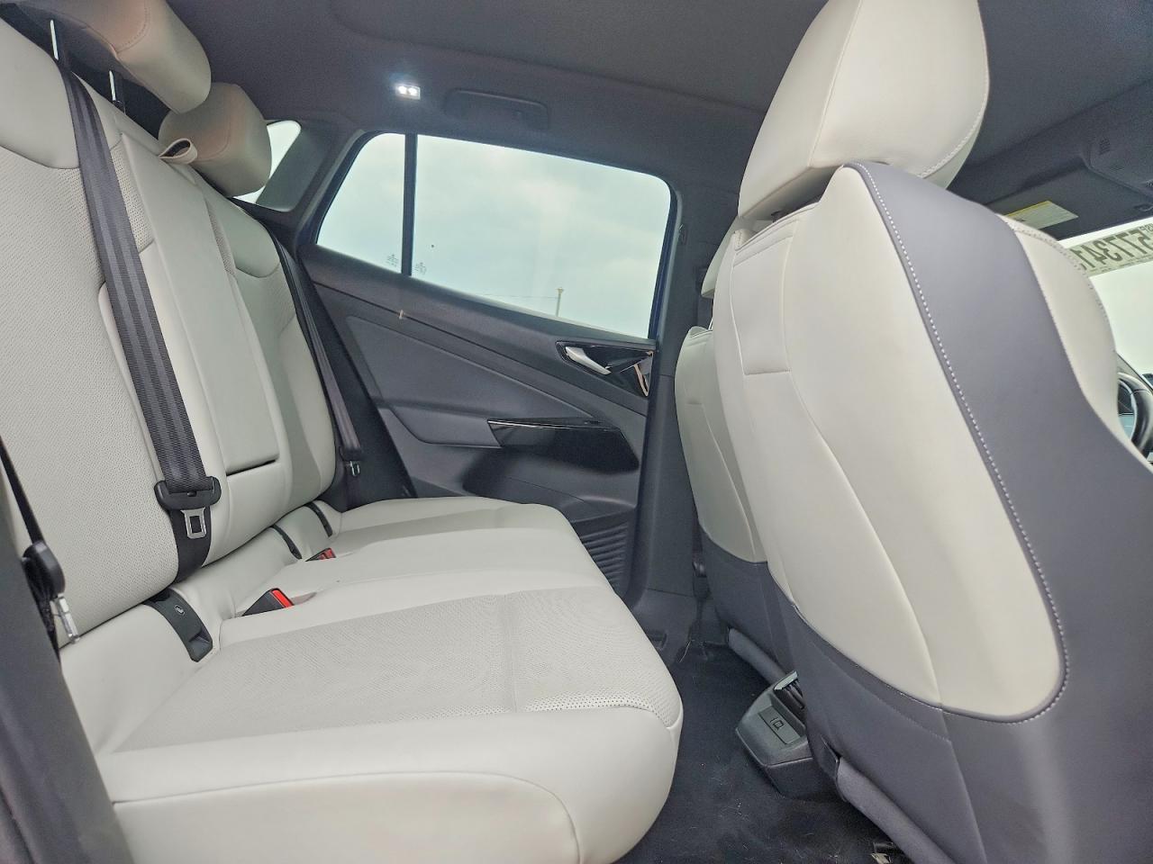 VOLKSWAGEN ID.4 PRO S 2022