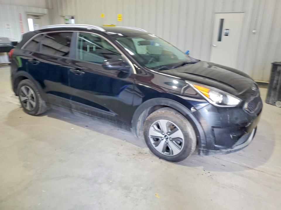 KIA NIRO LX 2017