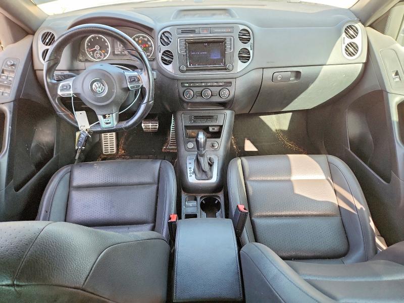 VOLKSWAGEN TIGUAN S 2015