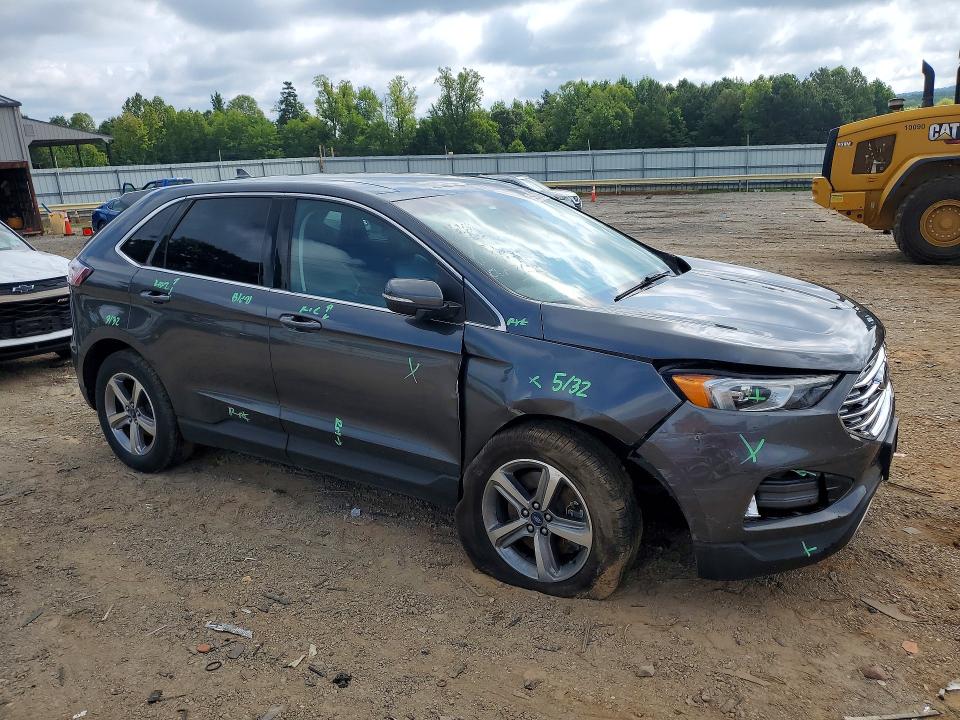 FORD EDGE SEL 2019