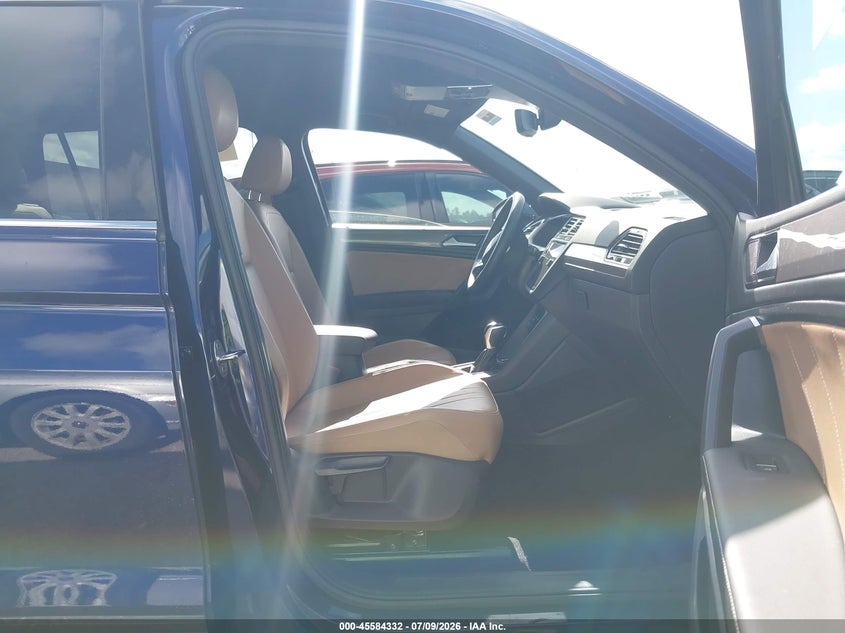 Volkswagen Tiguan 2.0T SЕ 2022