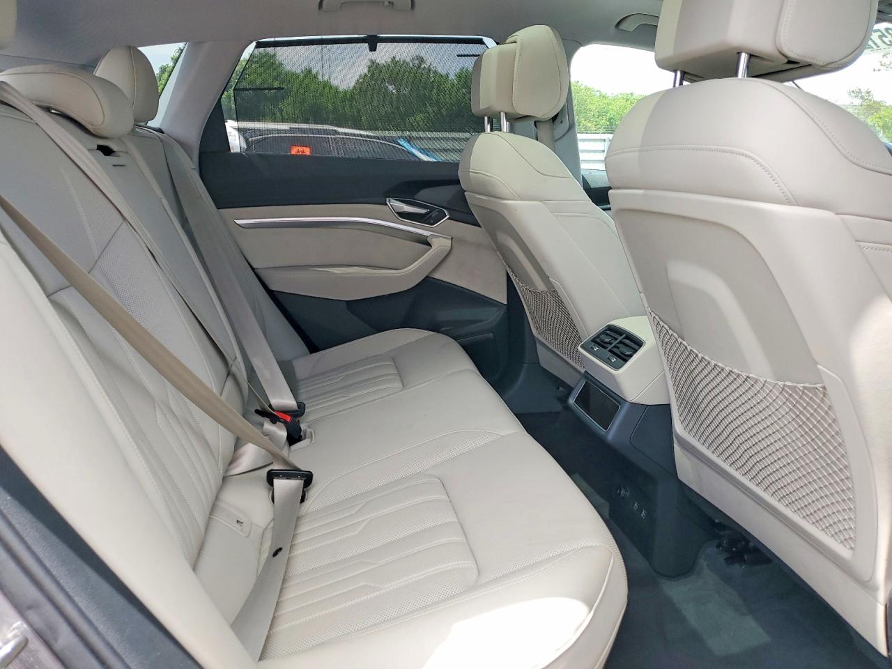 AUDI E-TRON PRESTIGE 2019