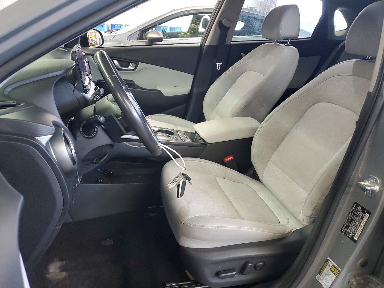 HYUNDAI KONA SEL 2023