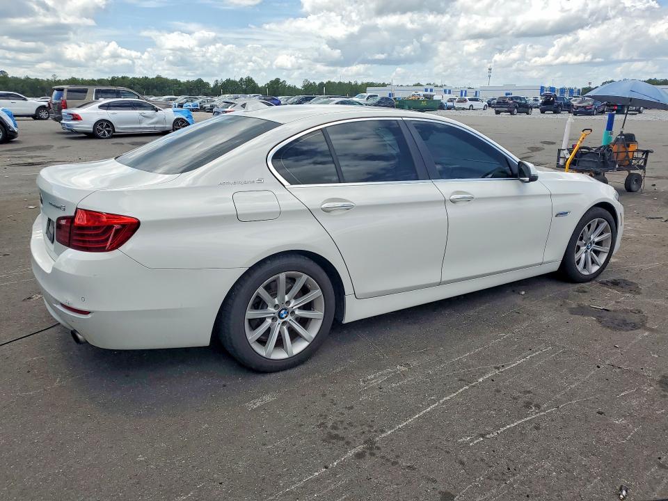 BMW ACTIVEHYBRID 5 2013