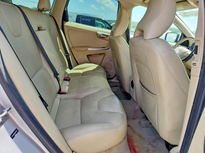VOLVO XC60 T5 PLATINUM 2016