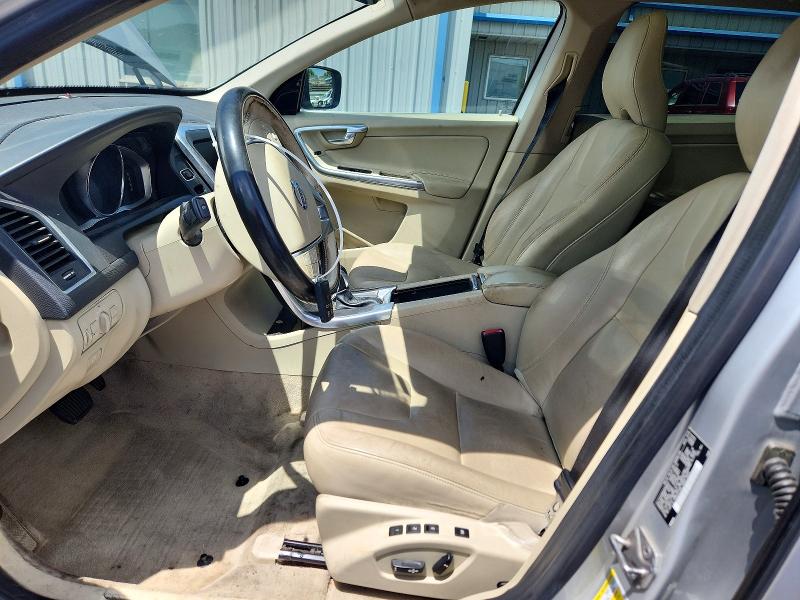VOLVO XC60 T5 PLATINUM 2016